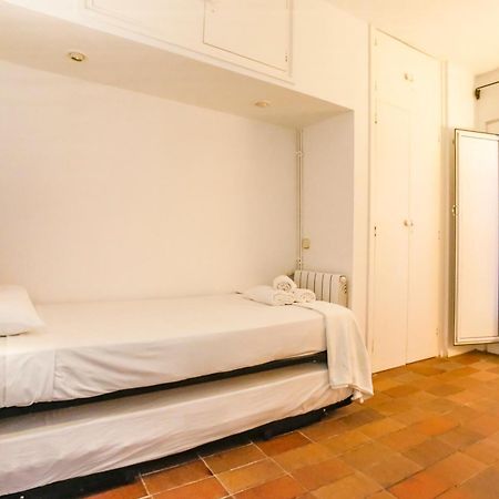 Penelope Apart Sitges Luaran gambar