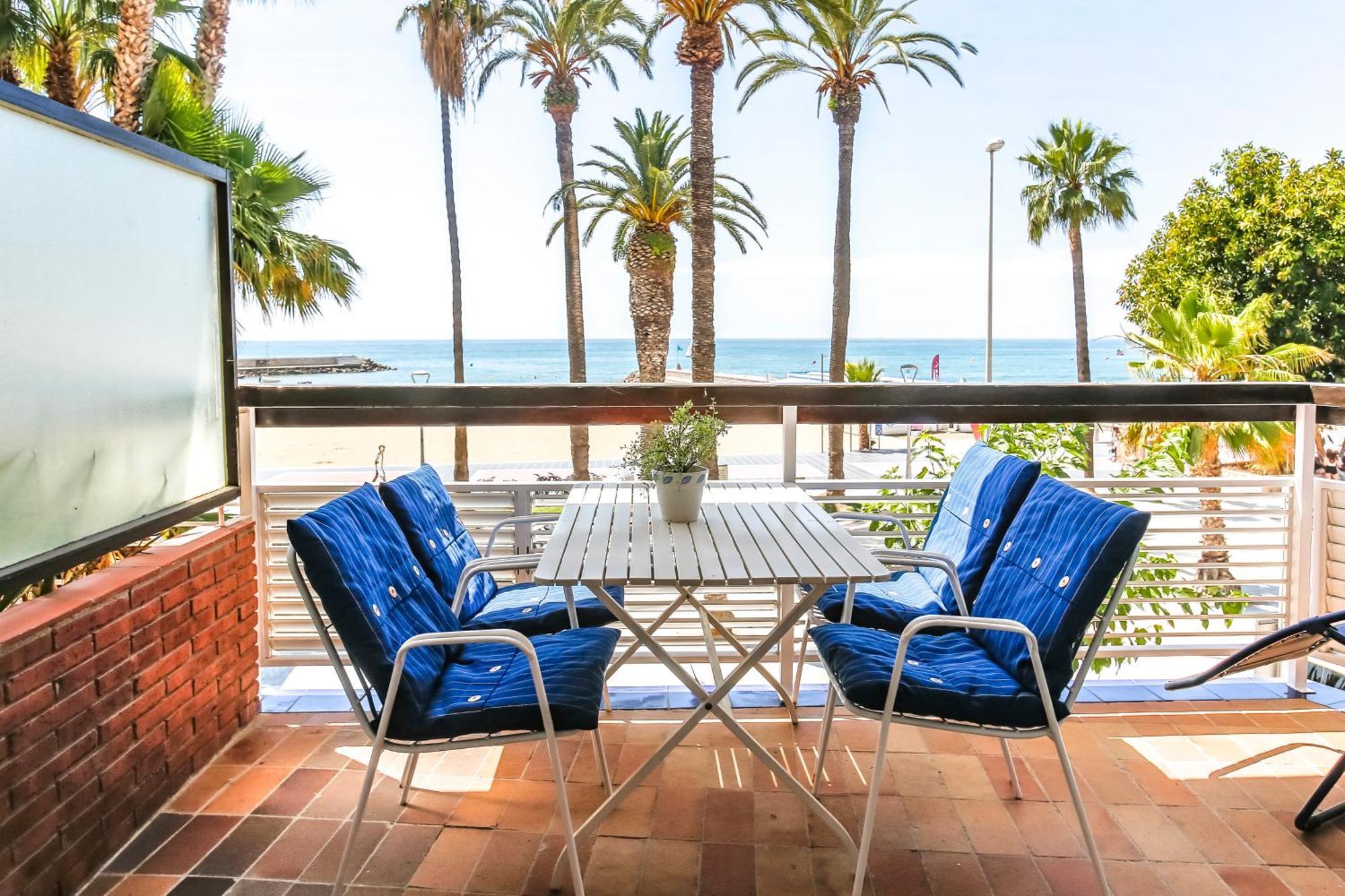 Penelope Apart Sitges Luaran gambar